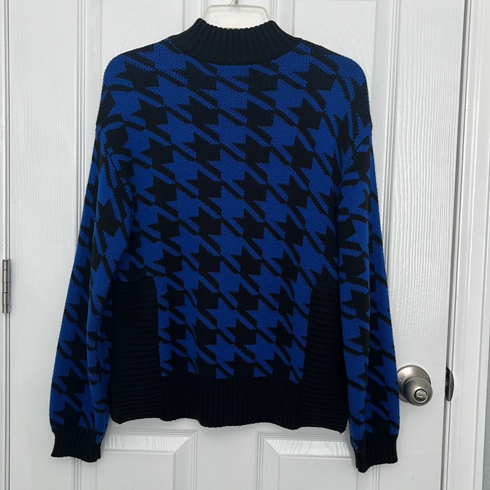 Nine West cobalt and black houndstooth sweater. Medium - Picture 2 of 7
